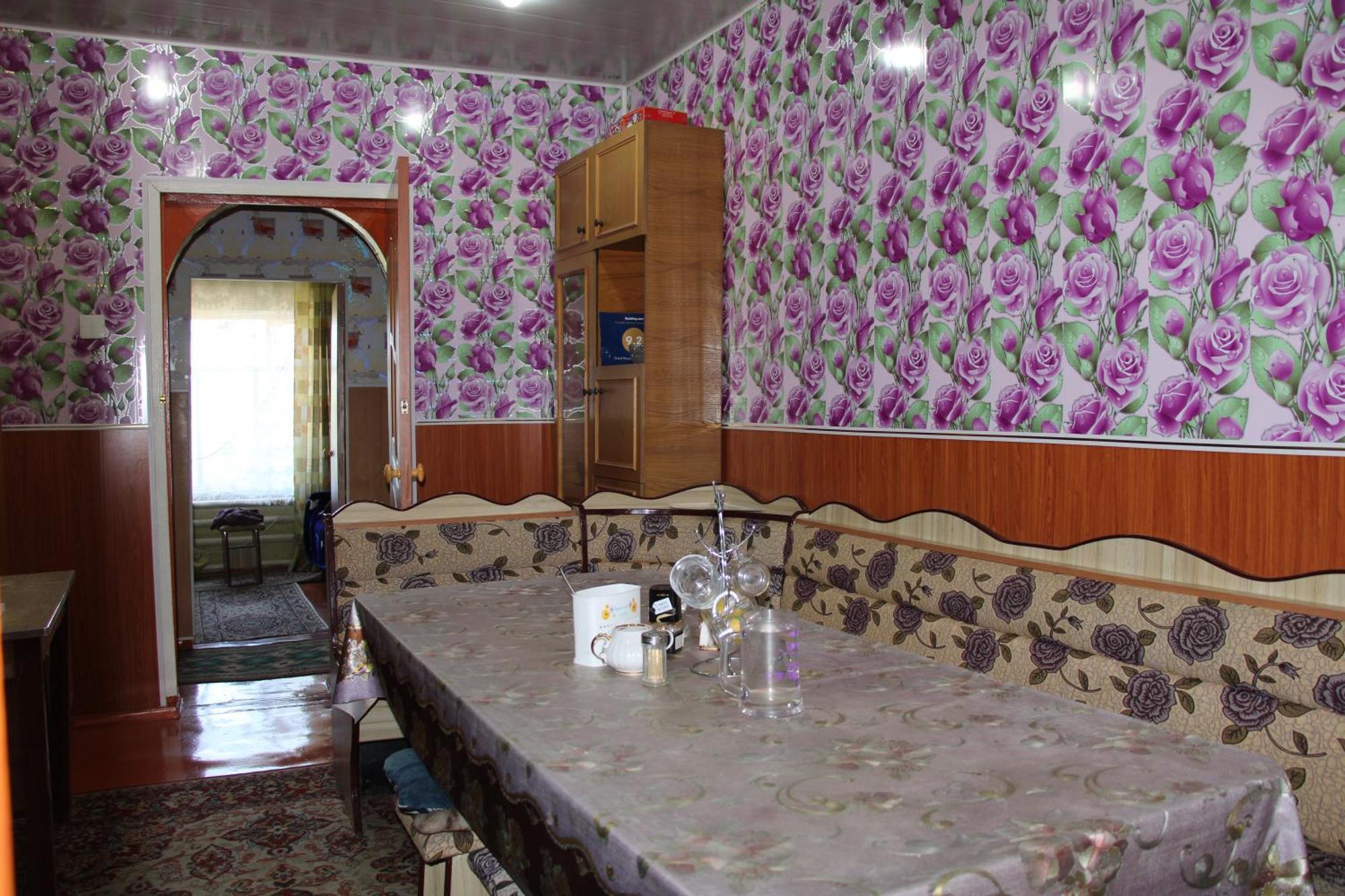 Guest House On Derbisheva คาราโคล ภายนอก รูปภาพ